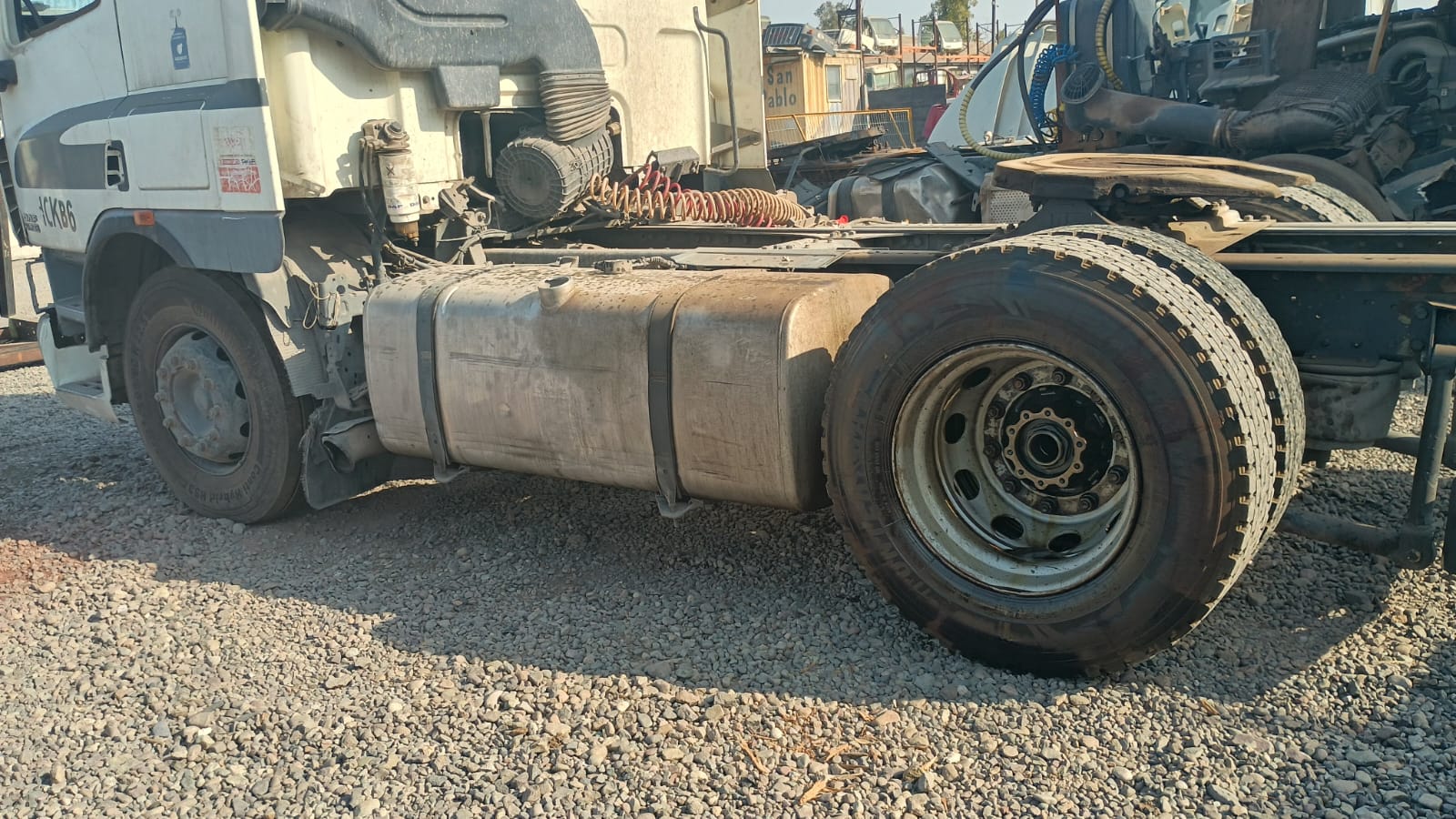 CARROCERíA FRIGORíFICA DAF CF75 FT 2013  USADA  EN DESARME